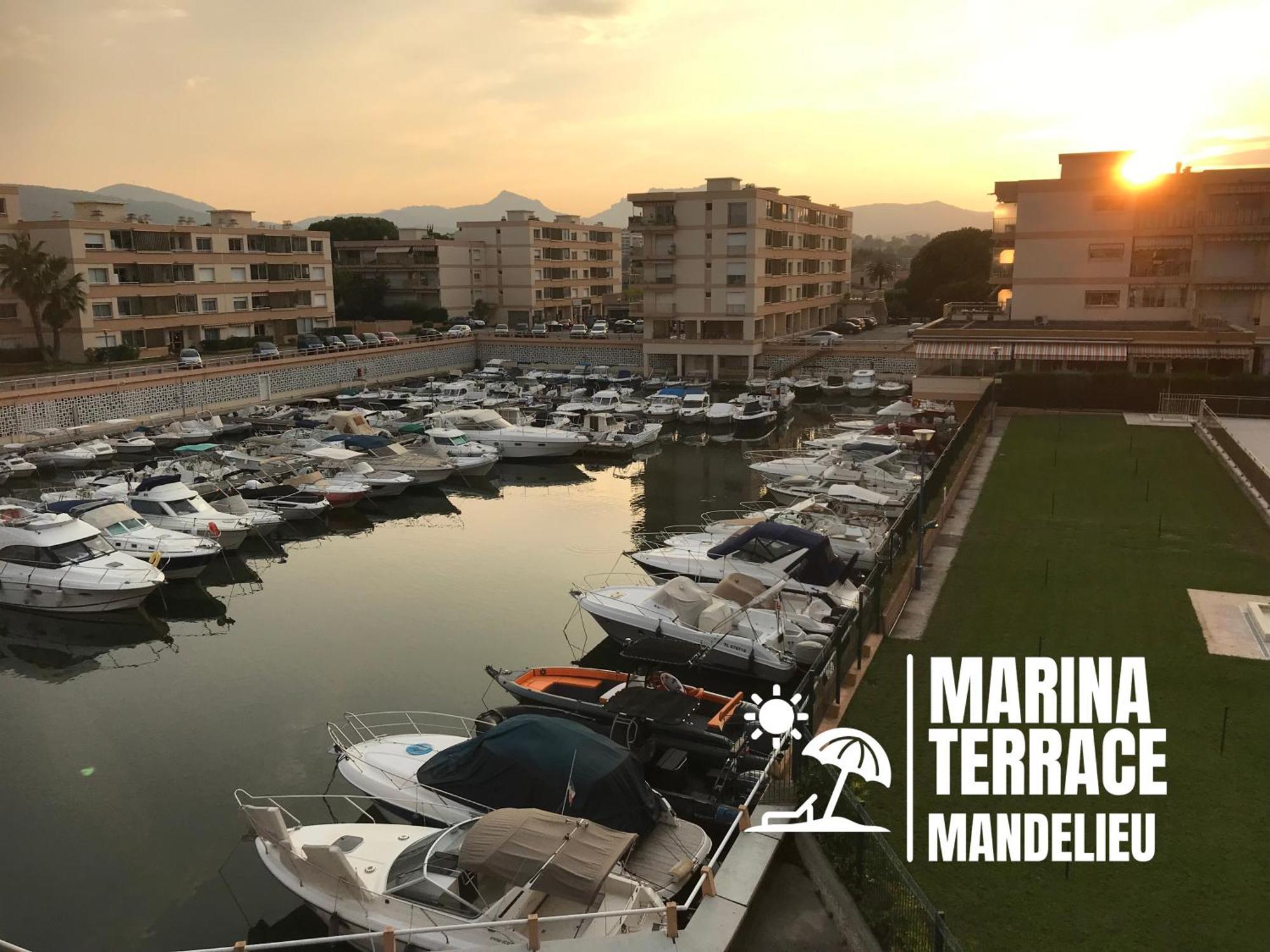 Marina Terrace Lejlighed Mandelieu Eksteriør billede